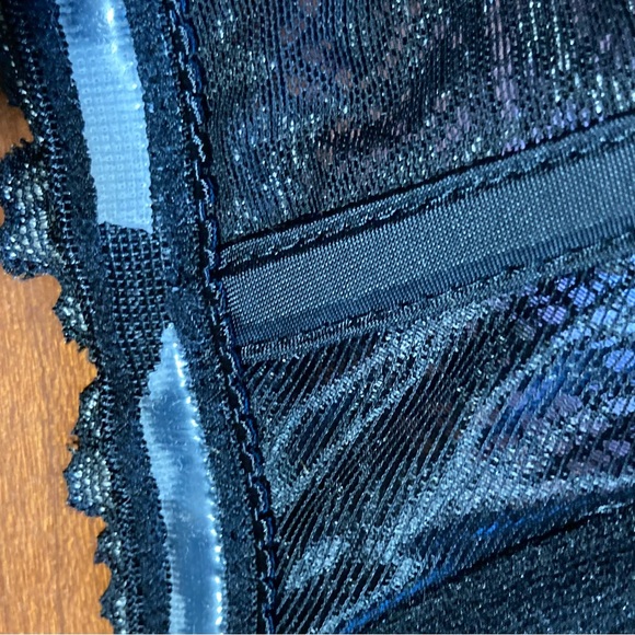 WACOAL Embrace Lace Floral Black White Strapless Womens Bra 34D - Picture 8 of 15